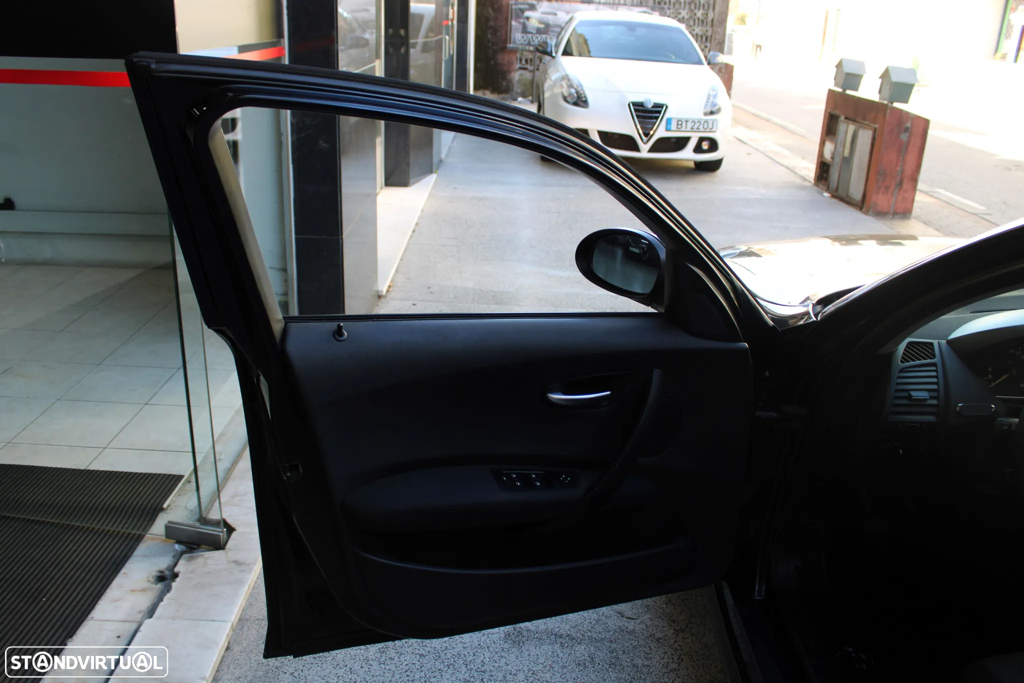 BMW 118 d - 19