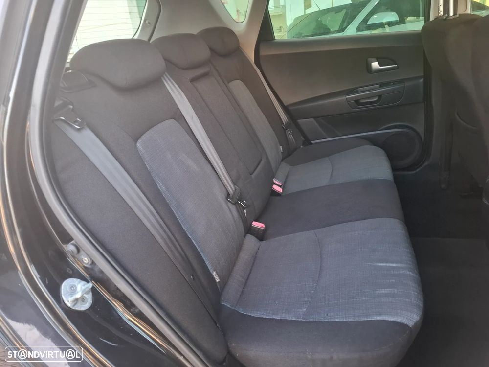 Kia Ceed 1.6 CRDi EX Eco - 30