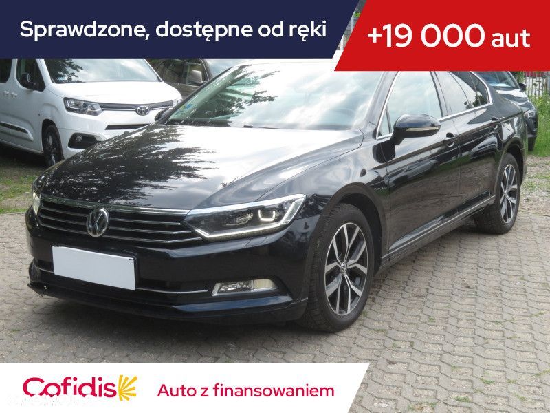Volkswagen Passat - 2