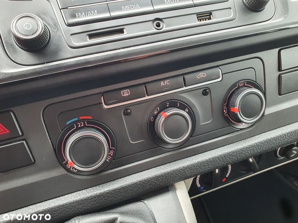 Volkswagen Transporter L1H1 - 17