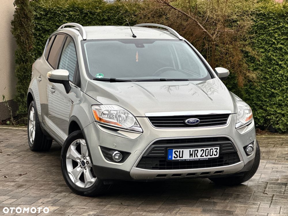 Ford Kuga 2.0 TDCi 2x4 Titanium - 2