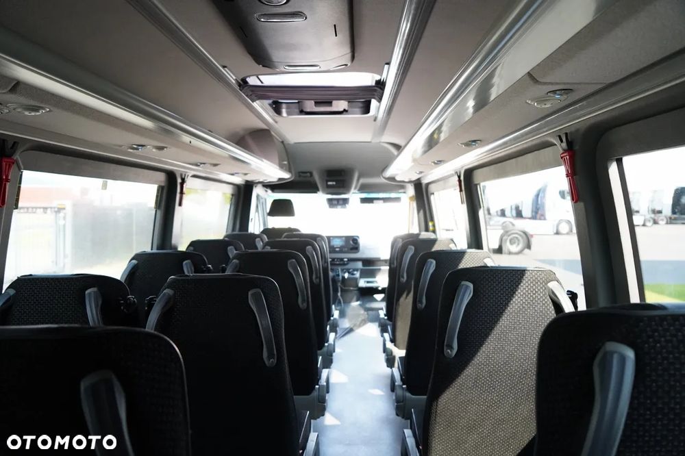 Mercedes-Benz SPRINTER 516 CDI / 2x KLIMA / SPROWADZONY / BOGATE WYPOSAŻENIE /  KLIMA  / - 31