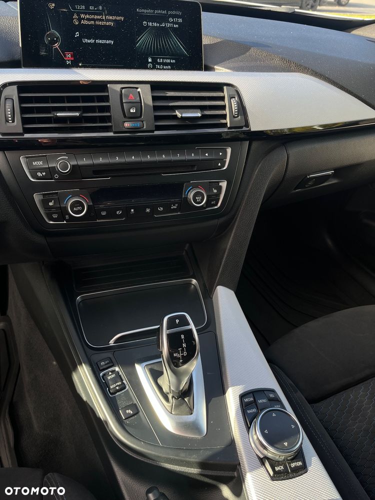 BMW 3GT 320d xDrive M Sport - 25