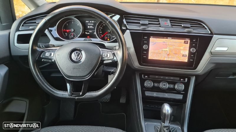 VW Touran 1.6 TDI Confortline DSG - 12