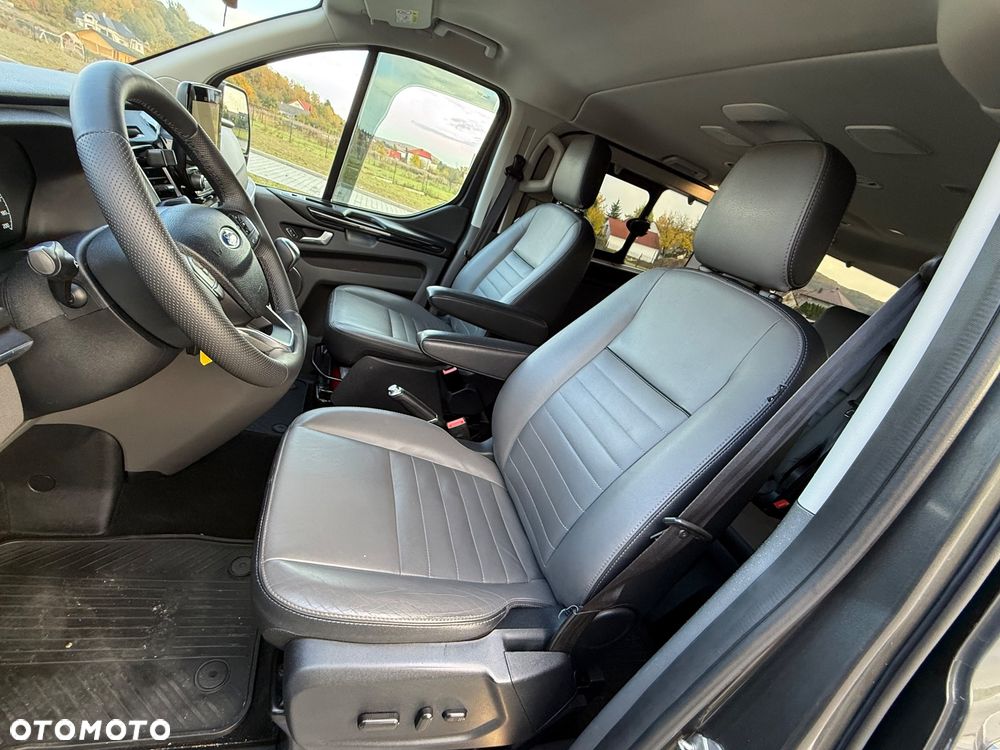 Ford Tourneo Custom 2.0 TDCi L2 Titanium - 24