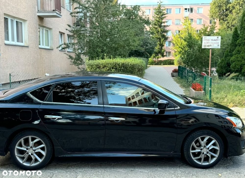 Nissan Sentra 2.0 - 4