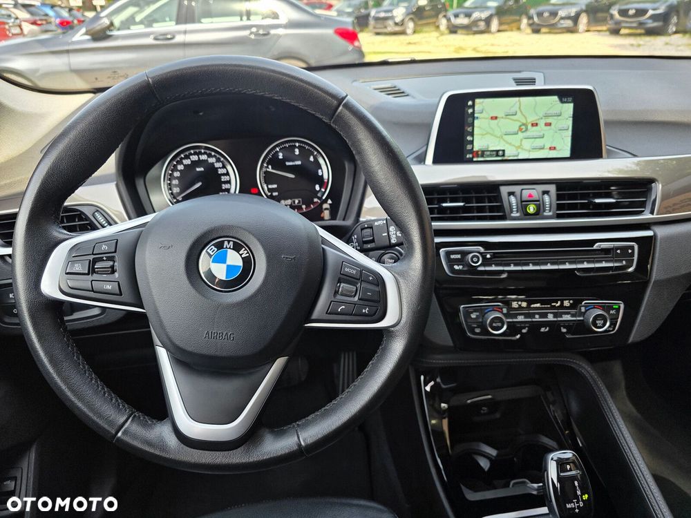 BMW X1 - 13
