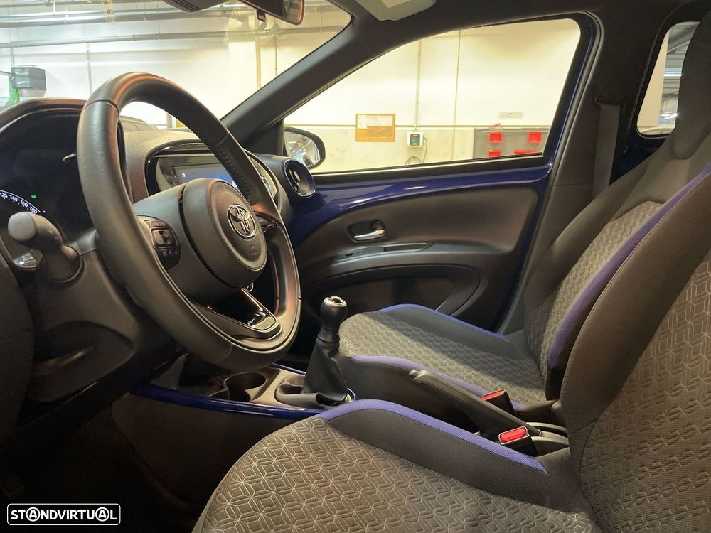 Toyota Aygo X 1.0 Pulse - 12