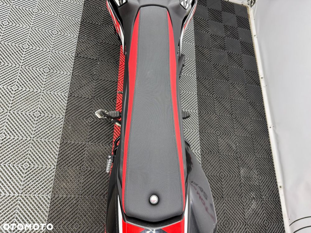 Aprilia SX - 22