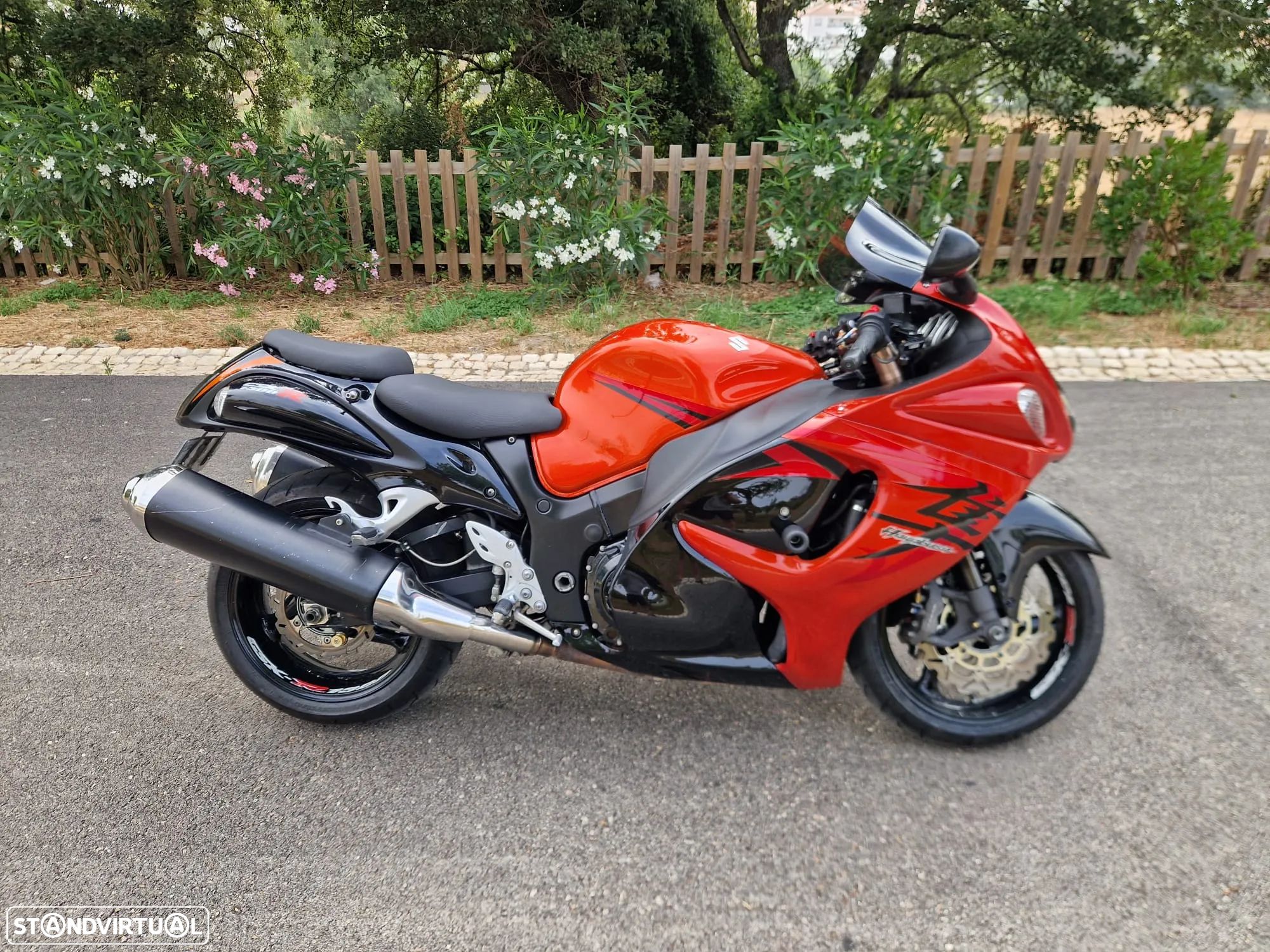 Suzuki Hayabusa 1300  Possível Financiamento - 1