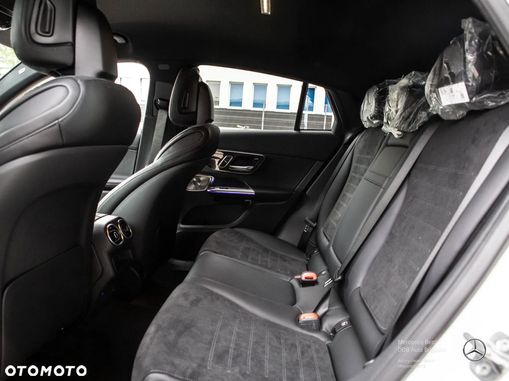Mercedes-Benz GLC 220 d mHEV 4-Matic AMG Line - 12