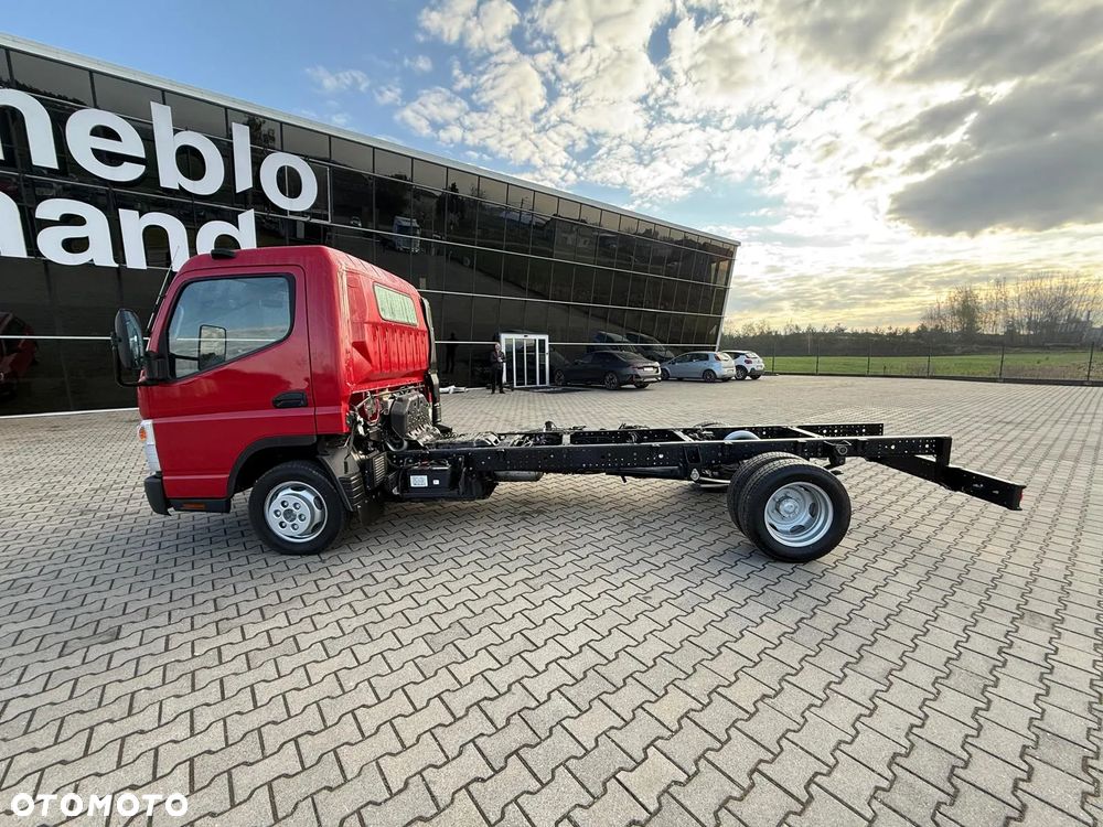 Mitsubishi Canter - 2