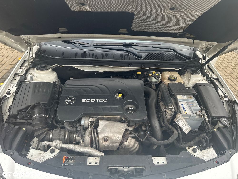 Opel Insignia 1.6 SIDI Turbo ecoFLEX Start/Stop Edition - 22