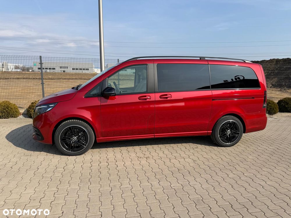 Mercedes-Benz Klasa V 300 d 4-Matic Exclusive 9G-Tronic (długi) - 2