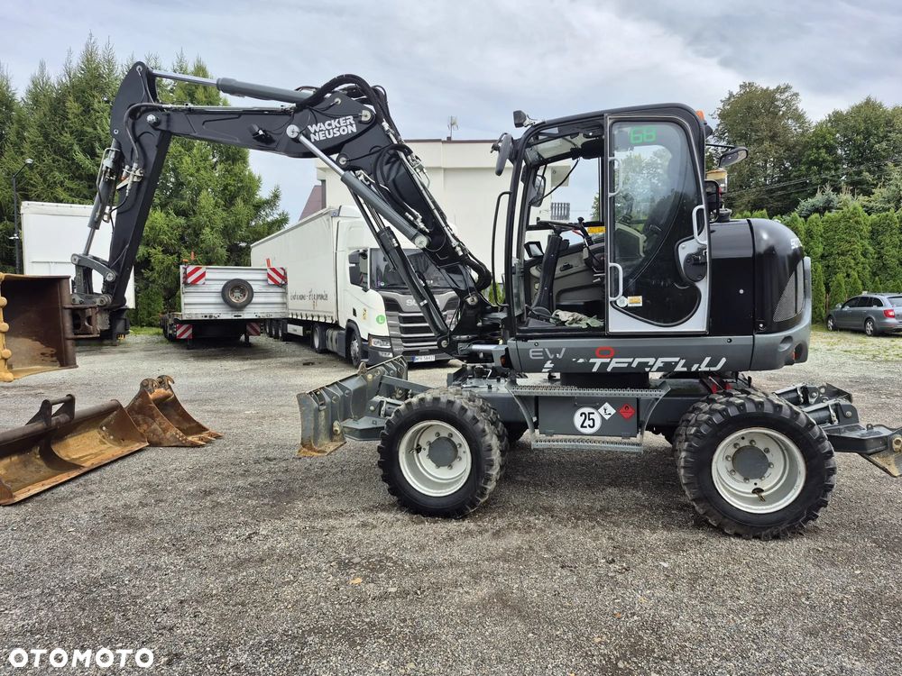 Yanmar B110W - 3