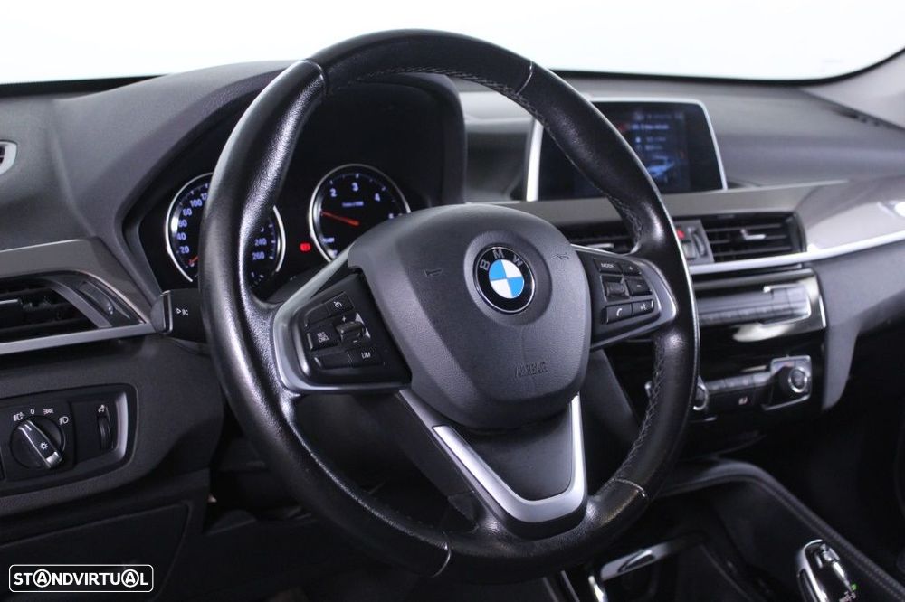 BMW X1 16 d sDrive Auto xLine - 21