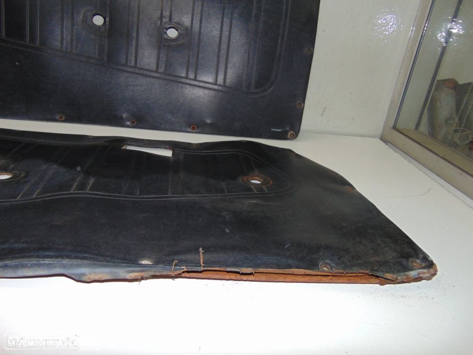 Ford Escort MK I 3PT ou Van - quartelas das portas - 1