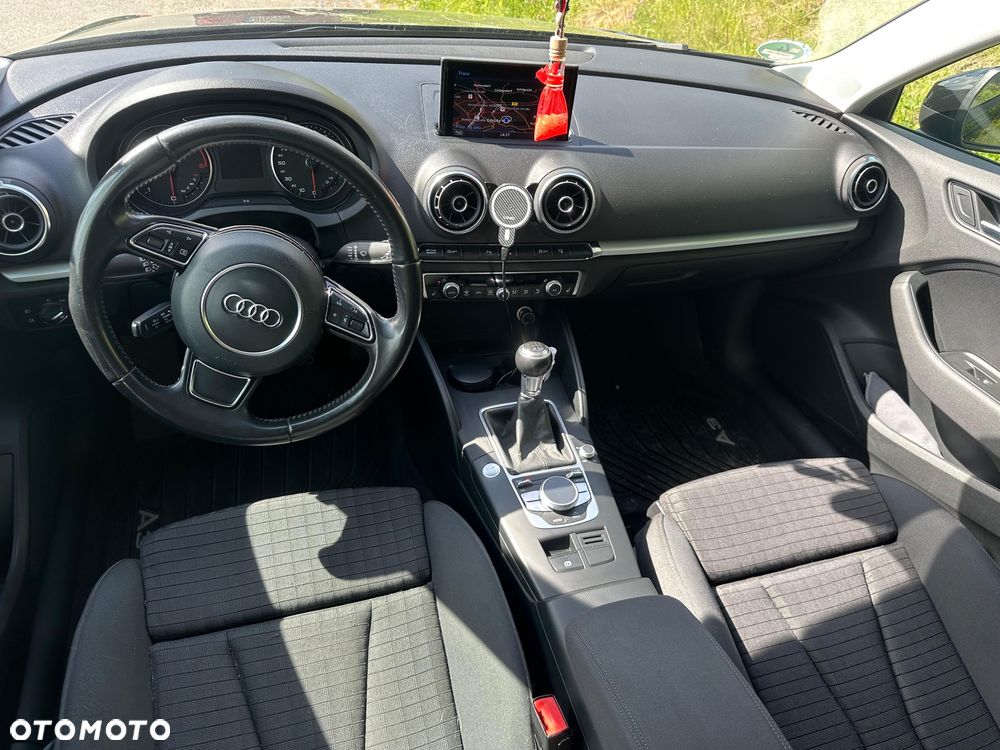 Audi A3 Sportback - 8