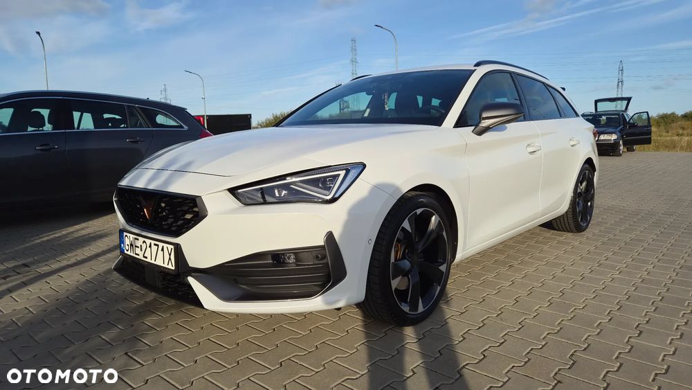 Cupra Leon 1.5 eTSI DSG - 1