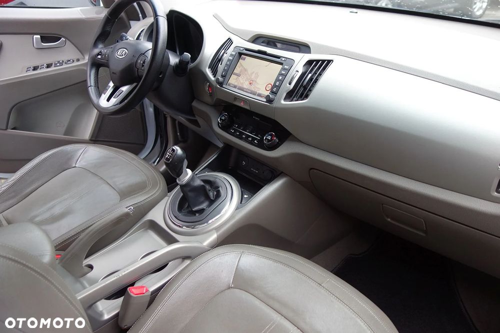 Kia Sportage 1.7 CRDI 2WD Attract - 34