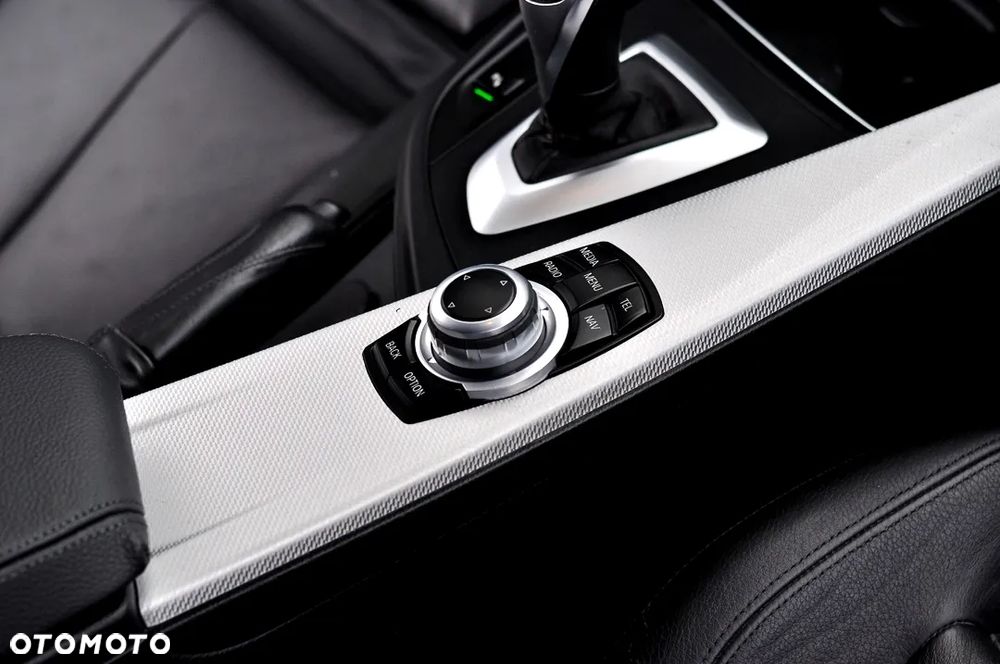 BMW Seria 4 420d Sport-Aut Sport Line - 19