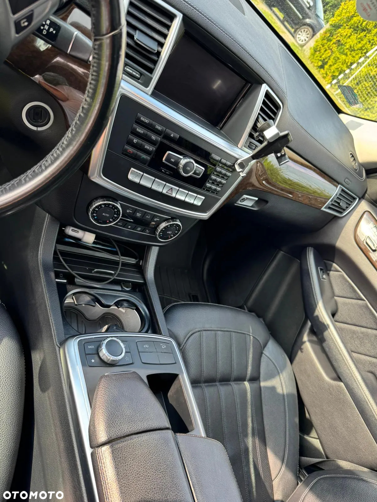 Mercedes-Benz GL 400 4Matic 7G-TRONIC - 5