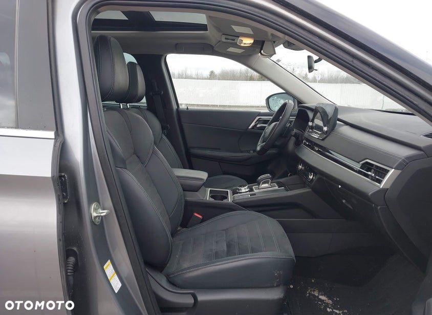 Mitsubishi Outlander 2.0 Intense + 4WD CVT - 7