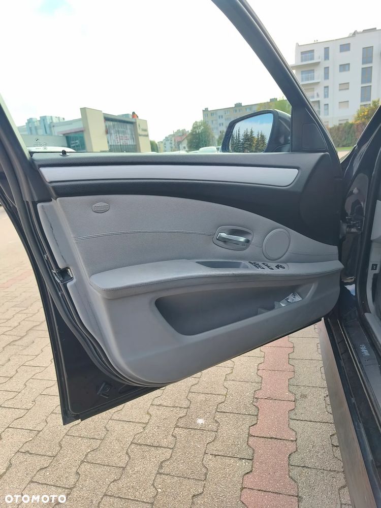 BMW Seria 5 - 10