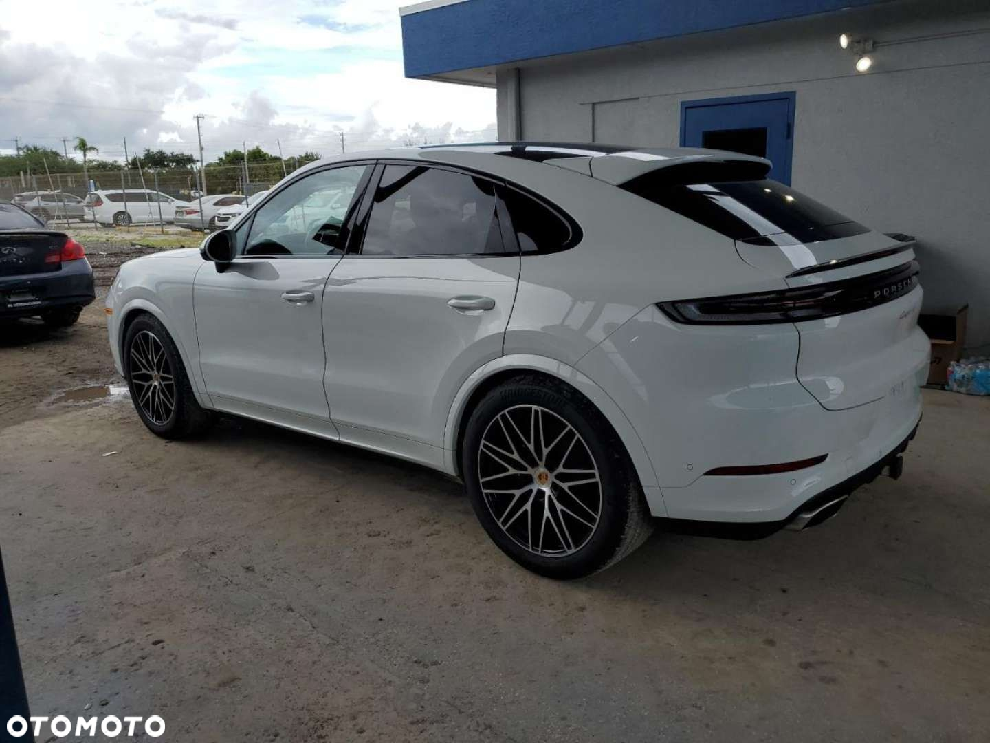 Porsche Cayenne - 3