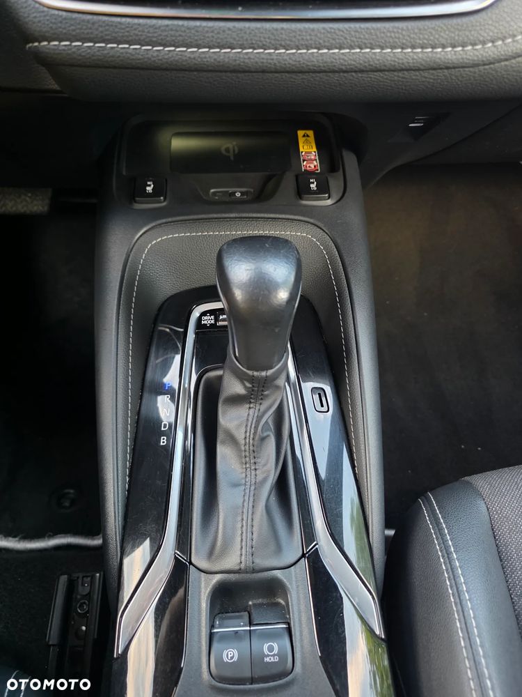 Toyota Corolla 1.8 Hybrid Style - 26