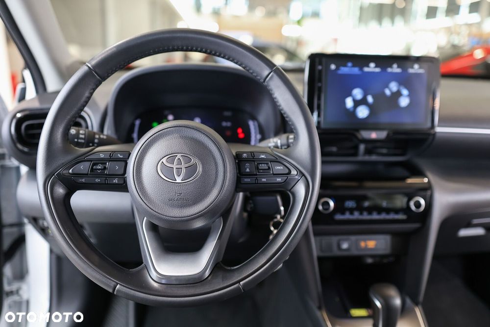Toyota Yaris Cross - 11