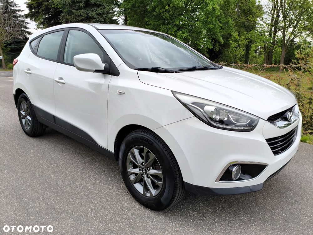 Hyundai ix35 1.6 2WD Fifa World Cup Edition - 4
