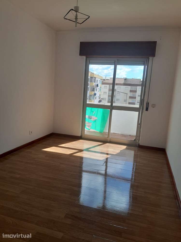 VENDA | Apartamento T2 – Entroncamento | Excelente Localização - Grande imagem: 4/8