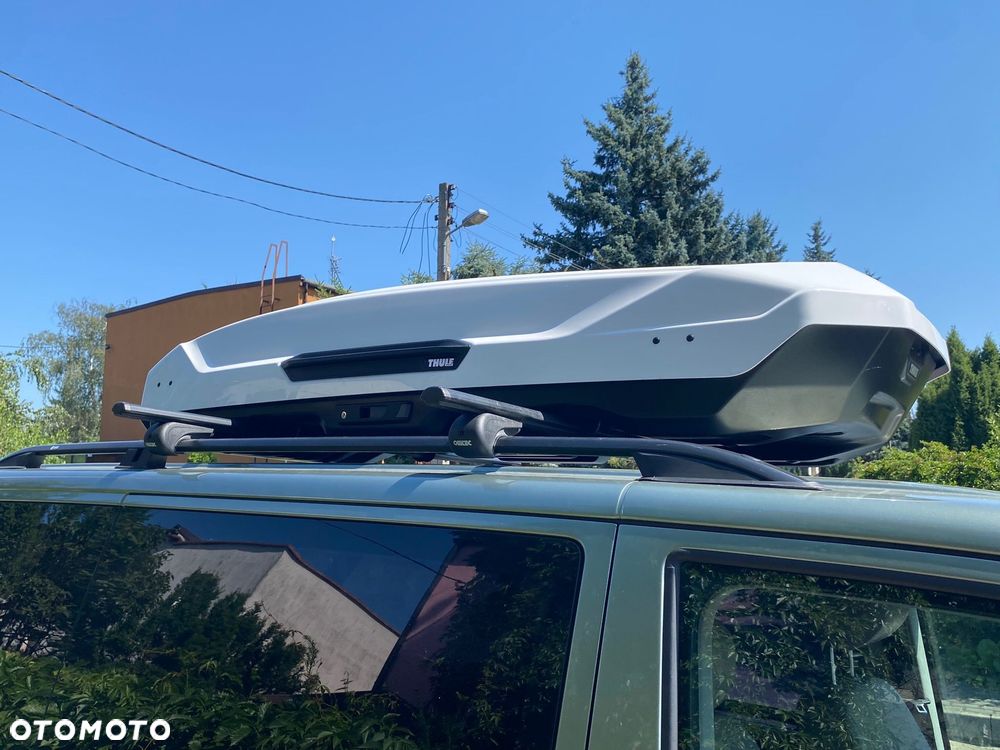 Volkswagen Multivan - 26