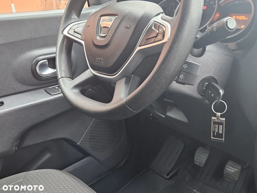 Dacia Lodgy 1.6 SCe Laureate S&S - 33