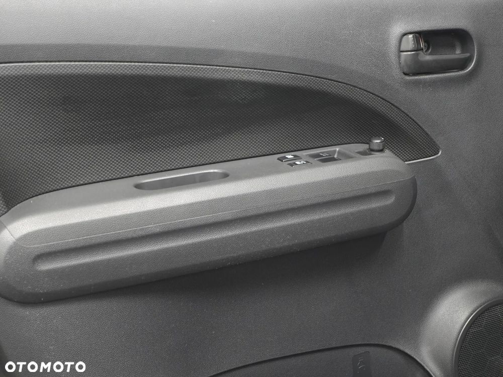 Suzuki Splash 1.0 Club - 19