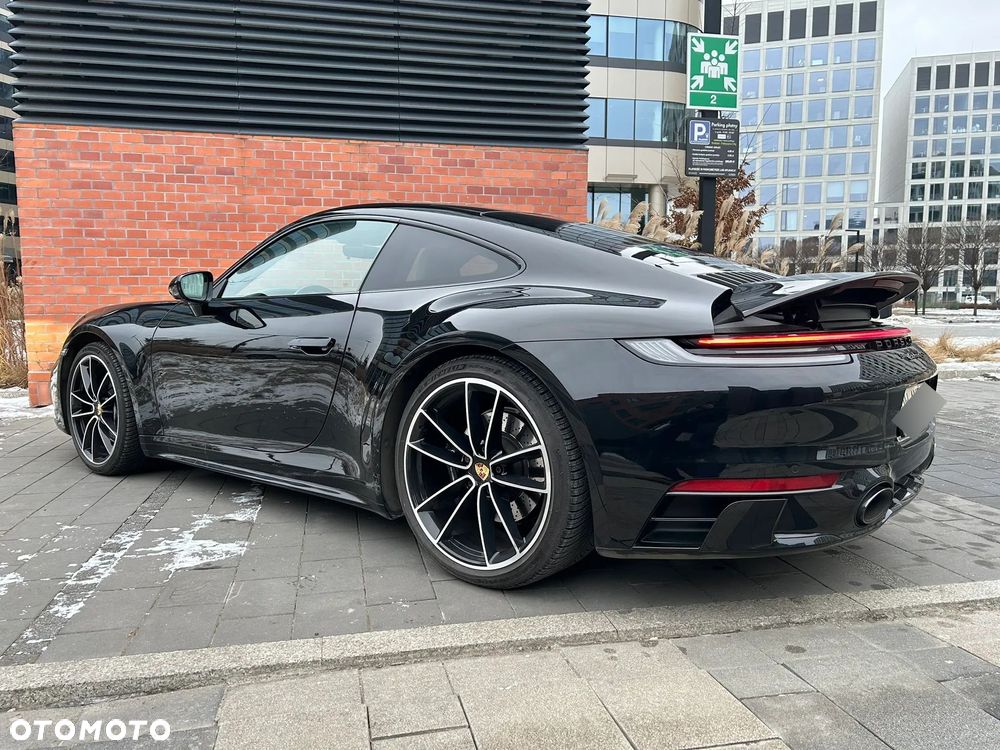 Porsche 911 Carrera 4S - 7