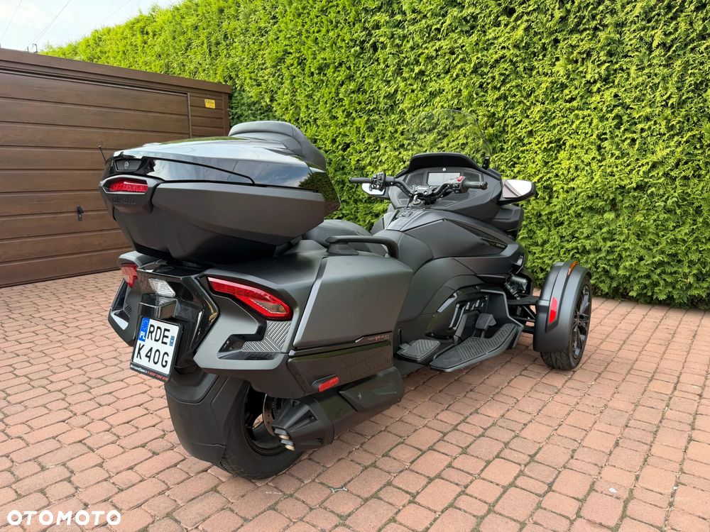 Can-Am Spyder - 5