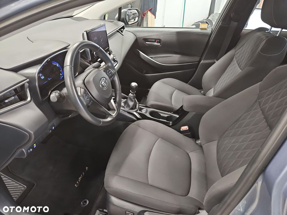 Toyota Corolla - 16