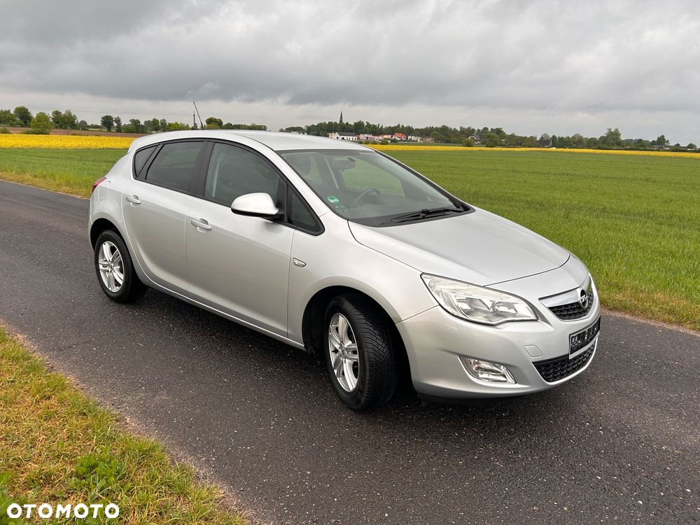 Opel Astra 1.4 T Cosmo - 8