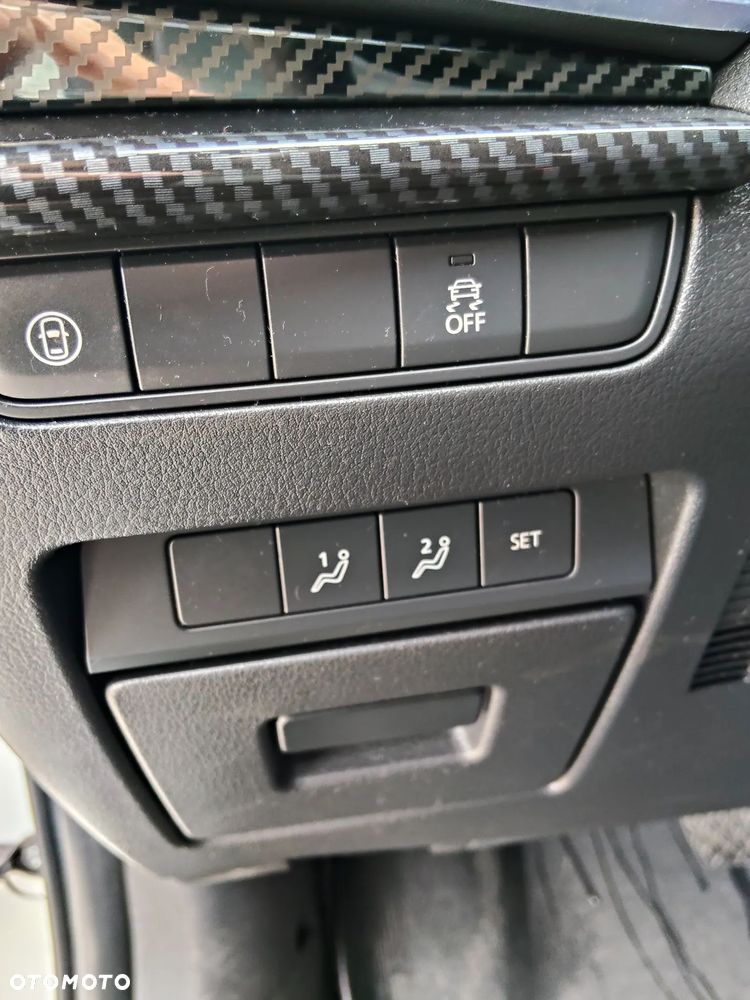 Mazda 3 - 16