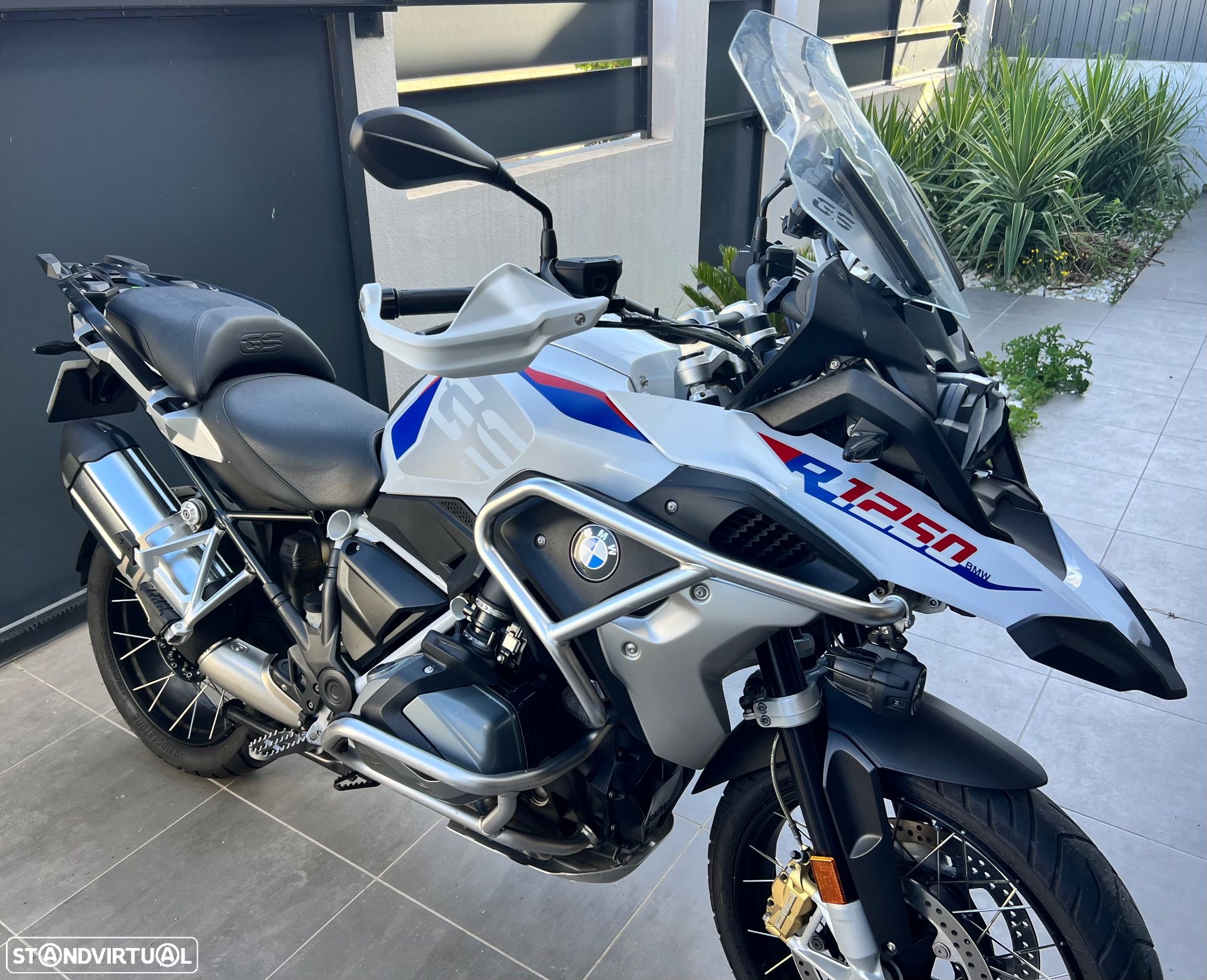 BMW R 1250 GS RALLYE com OFERTA 3 Malas Vario Alumínio incluídas + Bolsa depósito + Extras - 1