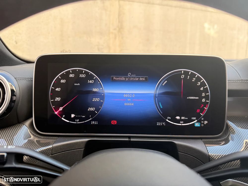 Mercedes-Benz C 300 e AMG Line - 23