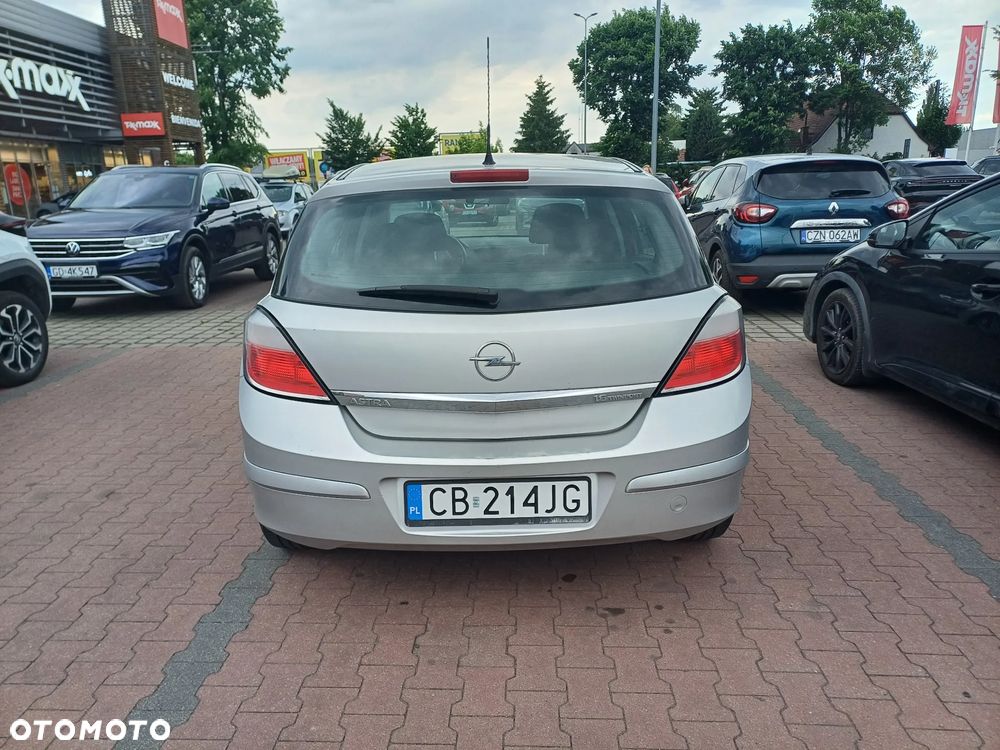 Opel Astra 1.6 Easytronic - 4