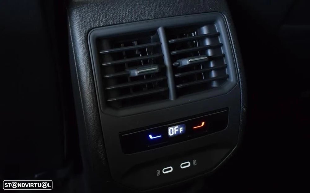 Cupra Formentor 1.4 e-Hybrid Sport DSG - 22