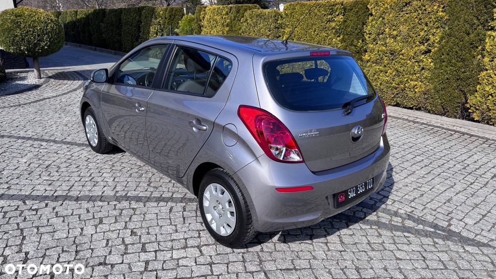Hyundai i20 1.25 Comfort - 10