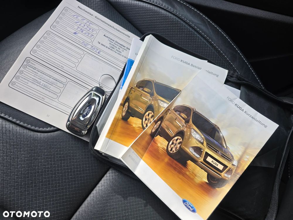 Ford Kuga 1.6 EcoBoost 4x4 Titanium - 37