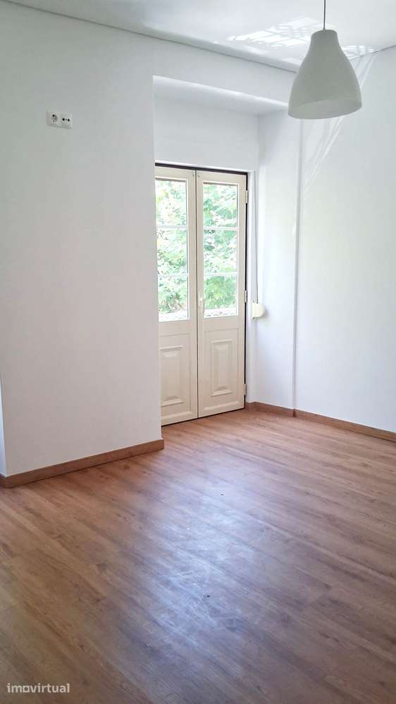 Apartamento T2 na Figueira da Foz (junto à praia) - Grande imagem: 5/9