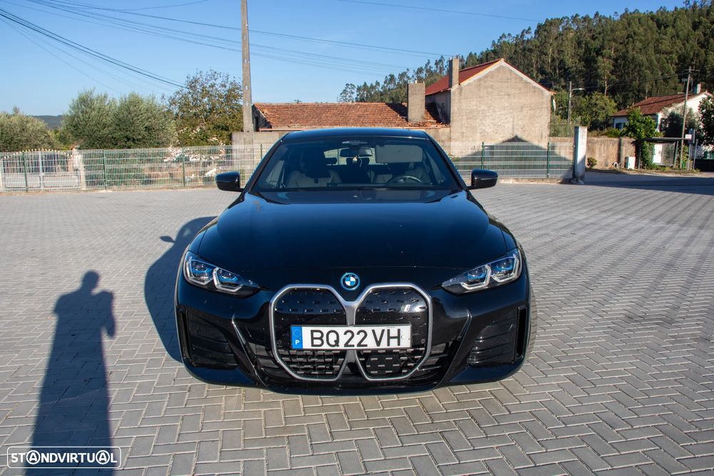 BMW i4 - 3
