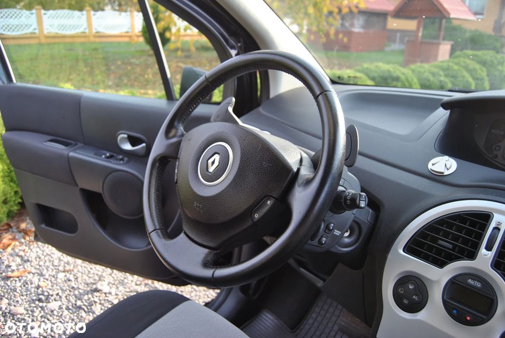 Renault Modus 1.6 16V Night&Day - 9